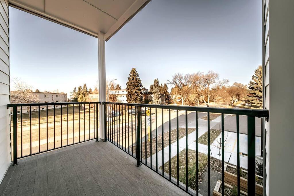 Apartment Exotic,lush,rainforest,cr,suite,king,u/g,wifi Edmonton